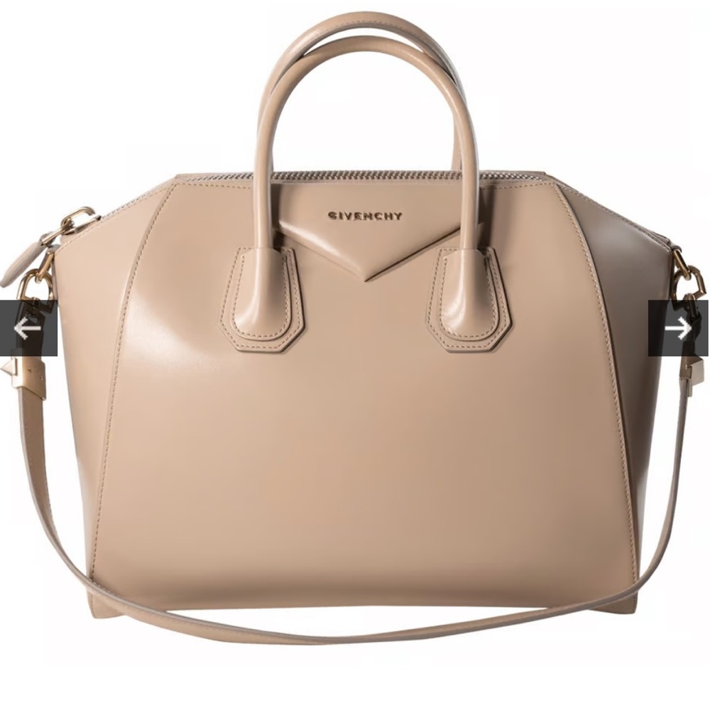 Givenchy Medium Antigona